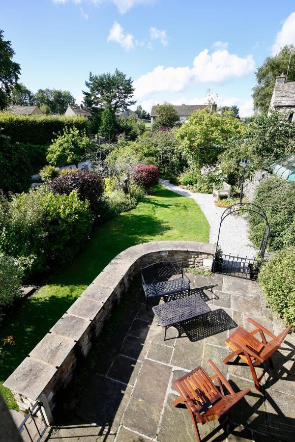 Ashfield House Hotel Грасингтън Екстериор снимка The garden of the house
