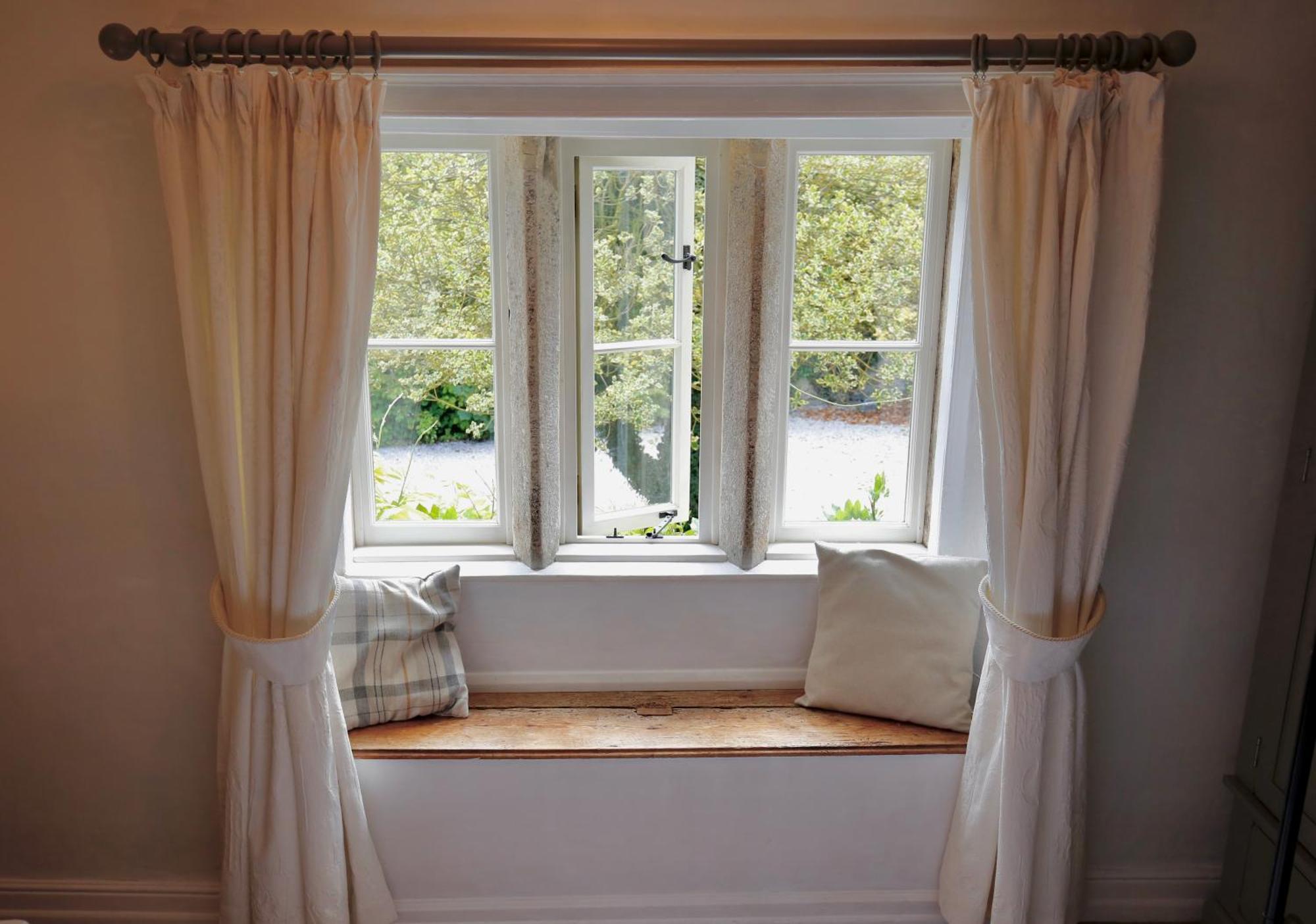 Ashfield House Hotel Грасингтън Стая снимка Curtains